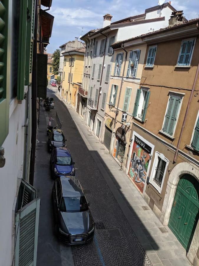 Il Bilocale Di Fabbio E Monica Apartment Бреша Екстериор снимка
